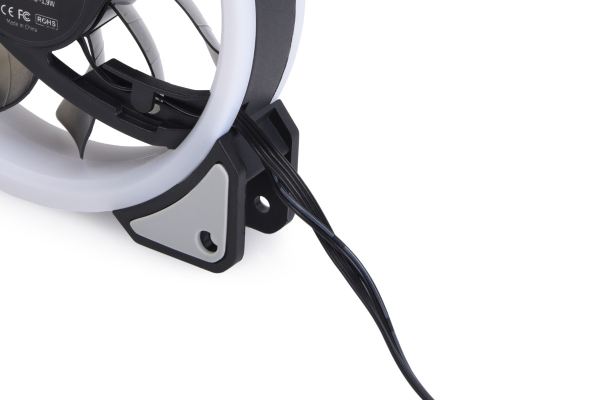 L12 Alphacool Eiszyklon Aurora LUX Digital RGB (120x120x25mm, Zusatzlüfter ohne aRGB Controller) EOL