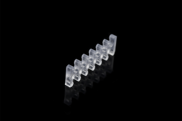KAB Alphacool Eiskamm X12 - 3mm clear - 4 Stück EOL