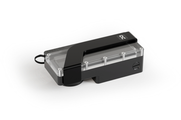 AGB Alphacool Core DDCzero Flat Reservoir 140 mit Pumpe